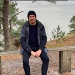 Rich James Saunders - @stardog__champion - Instagram