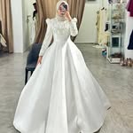 Rich & strong lady - @sweetqasehanani - Instagram
