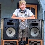 Richard - @richards_radical_speakers - Instagram