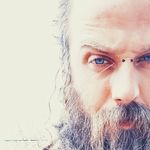 Richard Vest - @dadfatherpop - Instagram