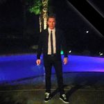 Ricki Clausen - @rickiclausen - Instagram