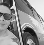 Riky Rickardo Oliván - Facebook