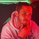 Ricky Holliday - @daze_doezit - Instagram