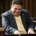 Ricky Olvera - @rickyonkeys - Instagram