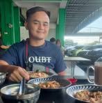 Lester Ricky - Facebook