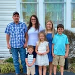 Ricki Wallace - Facebook