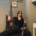 Riley Armstrong - @riddleyriley - Instagram