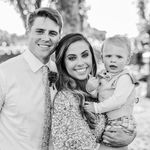 Riley Bushman - @rileybushman - Instagram
