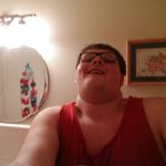 riley dotson - @spicy_lemon_peels - Instagram