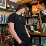 Riley Wrinkle - @riley_james_wrinkle - Instagram