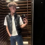 Riley Lintern-Jones - @rileylinternjones - Instagram