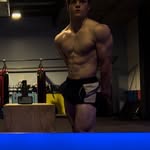 riley maloney - @riley.mal - Instagram