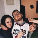 Riley Roach - @_catcherintheri - Instagram