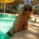 Riley Rooskie - @rileyrooskie - Instagram