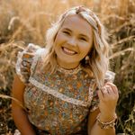 Riley Ware - @sassyshears.rsr - Instagram