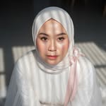 Rina Young - @rinaayoung - Instagram