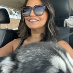 Rina Young - Facebook