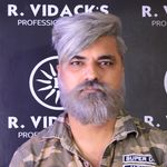 Rishi Sachdeva - @rishi.sachdeva.18 - Instagram