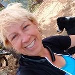 Rita Bates - @adventurerojo_and_cargo - Instagram