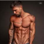 Ritesh Oza - @niki.jones.10485 - Instagram