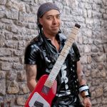 Rob Castillo - @rob_castillo_guitar - Instagram