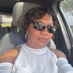 Robbin Floyd - @robbinfloyd - Instagram