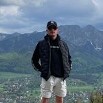 Robert Hirsch - @robert_t_ttt - Instagram