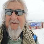 Stuart Robertson - @stuart.robertson.7712 - Instagram