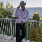 Rob Sutton - @rob.sutton.5437 - Instagram