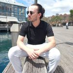 Rob Wakefield - @robbie199211 - Instagram