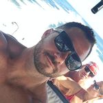 Rob Wolfe - @rob.wolfe.752 - Instagram