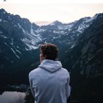 @robbi.ecrews - Instagram