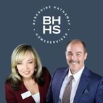 Robbie & Paige Haney - @gvllifesc - Instagram