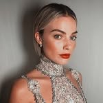 Margot Robbie Fan Page - @peachyrobbie_ - Instagram