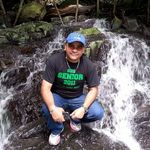 Robert Abrego - @robert.abrego.7 - Instagram