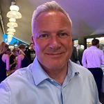 Robert andersen - @binh21044 - Instagram