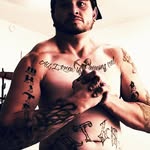 Robert Jon Averett - @bobby_light435 - Instagram