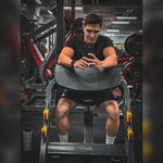 Robert Avram - @roberrtavram - Instagram