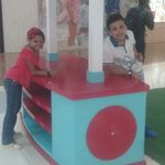 Robert Badillo - @robertynicolle - Instagram