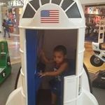 Robert Badillo - @badillo.robert - Instagram