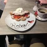 Robert Banik - @robosaar - Instagram