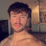 @robertbare09 - Instagram