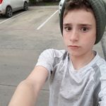 Robert Barrett - @robertbarrett40 - Instagram