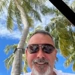 Robert Bata - @robertbata69 - Instagram