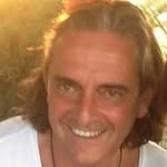 Robert Bauer - @pure_smile_bar - Instagram