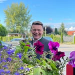 Robert Baur - @robbi_tobbi_und_das_fliwatuet - Instagram