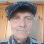 Robert Becker - @robert.22111 - Instagram