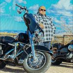 Robert S. Bencomo - @69.bigrob69 - Instagram