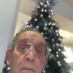 Robert Bennett - @robert.bennett.98434 - Instagram