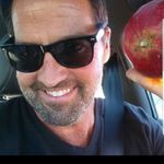 Robert Benson - @hospitalityphotographer - Instagram